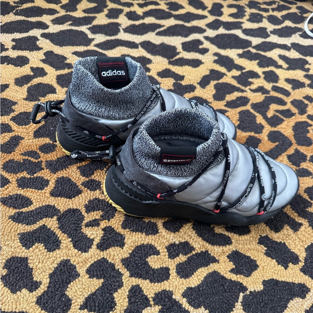 Adidas Gray Knit Sneakers - Picture 2 of 5